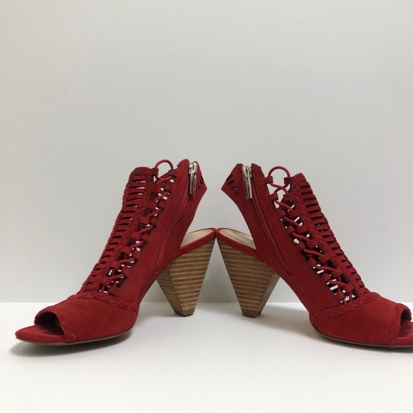 Vince Camuto Red Leather Peep Toe Sling Back Cone Heel Size 5 - Picture 4 of 9